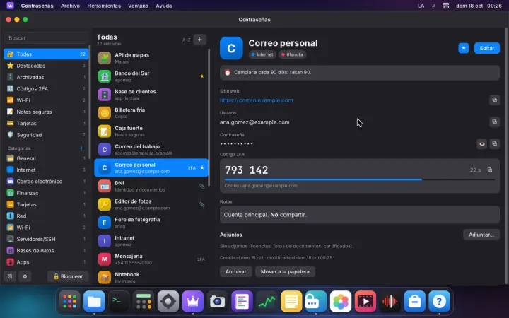 Un ítem de sitio web: usuario, contraseña oculta, código 2FA en vivo y un recordatorio de cambio.